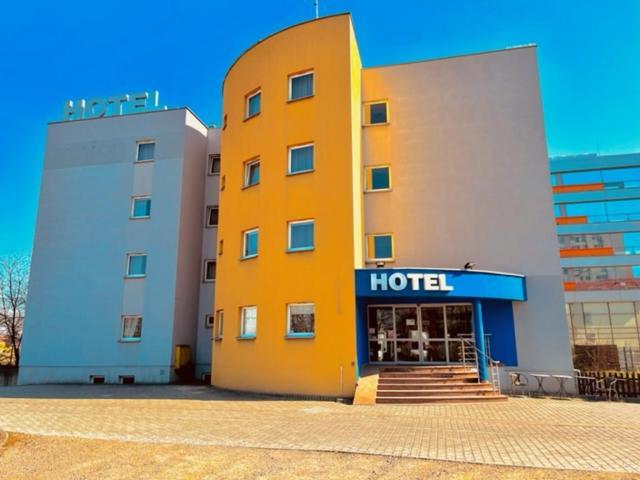 H6 Major Aparthotel Travel & Business, Free Parking Cracóvia Exterior foto