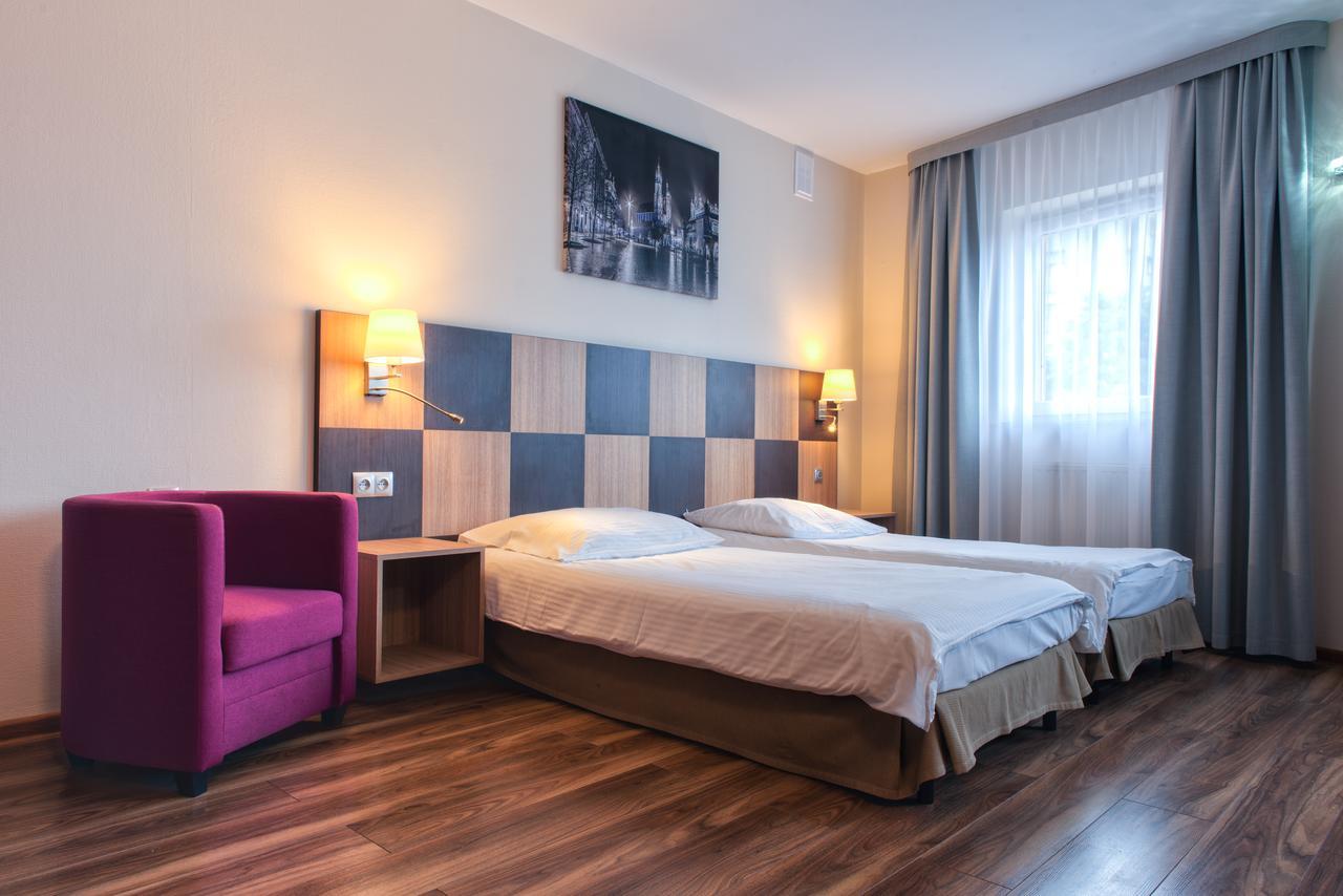 H6 Major Aparthotel Travel & Business, Free Parking Cracóvia Exterior foto