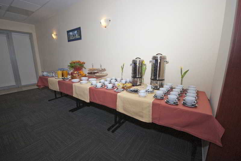 H6 Major Aparthotel Travel & Business, Free Parking Cracóvia Exterior foto